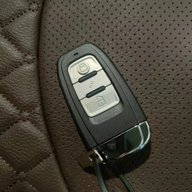 Electric Mini Closed Cabin Scooter For Selling Electric Mini Closed Cabin Scooter For Selling