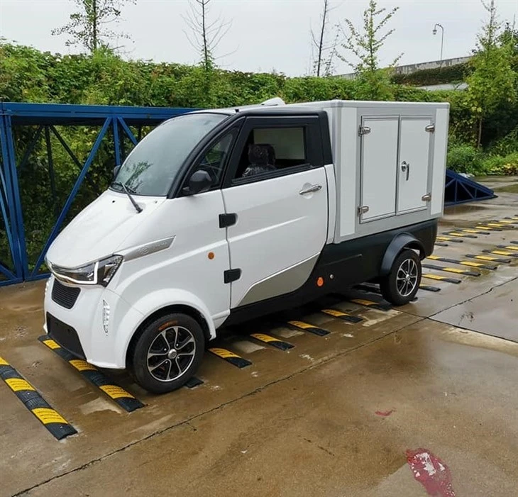 J2-P EEC L7e 4-wheel Mini Electric Van Car With Logistics Box
