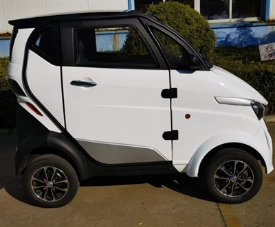 Четырехколесный электрический мини-автомобиль E 60V с закрытой кабиной скутера для продажи